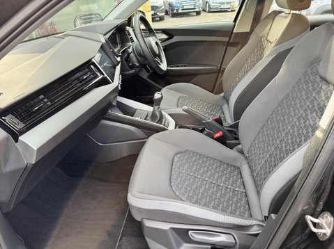 Audi A1 SPORTBACK TFSI SPORT 21