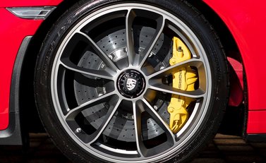 Porsche 911 GT3 Touring 10