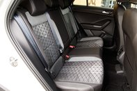 Volkswagen T-Roc R-LINE TSI 34