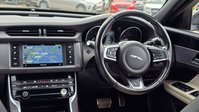 Jaguar XF 2.0d R-Sport Saloon 4dr Diesel Auto Euro 6 (s/s) (180 ps) 44