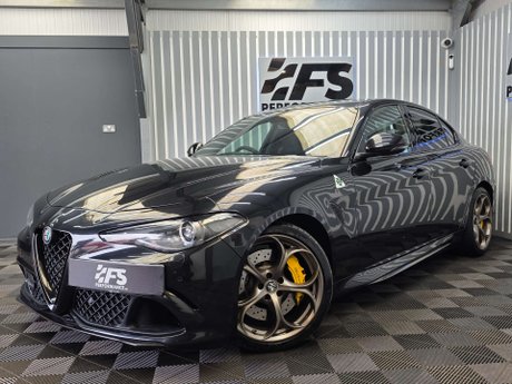 Alfa Romeo Giulia 2.9 V6 Bi-Turbo Quadrifoglio Saloon 4dr Petrol Auto Euro 6 (s/s) (510 ps) 3