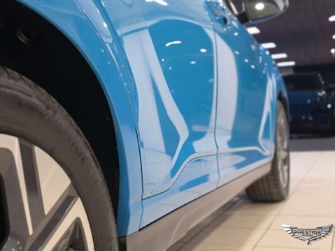 Hyundai KONA 64kWh Premium Auto 5dr (10.5kW Charger) 14