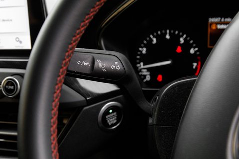 Ford Focus ST-LINE 17