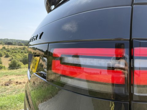 Land Rover Discovery TD6 HSE LUXURY 13