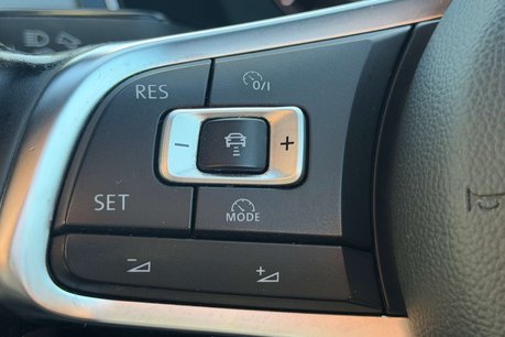 Volkswagen Arteon 2.0 Arteon R-Line TSi Semi-Auto 5dr 58