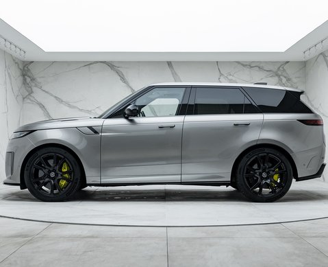 Land Rover Range Rover Sport P635 SV EDITION ONE 