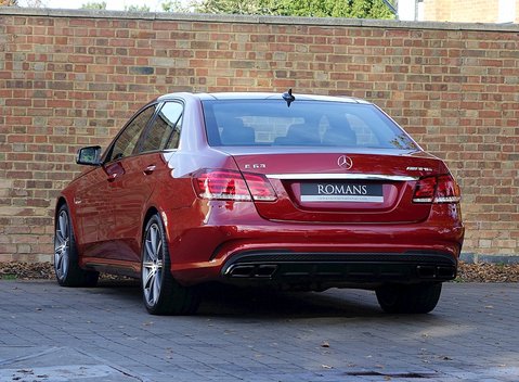 Mercedes-Benz E Class AMG 12