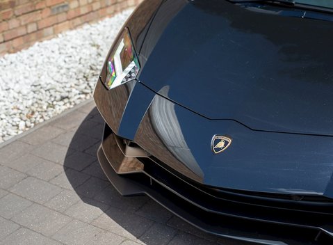 Lamborghini Aventador S LP740-4 27