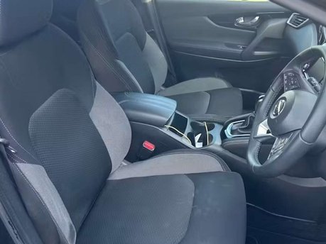 Nissan Qashqai 1.3 DIG-T N-Connecta SUV 5dr Petrol DCT Auto Euro 6 (s/s) (160 ps) 5