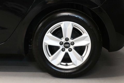 Audi A1 1.0 A1 Sportback 25 TFSI Technik 5dr 10