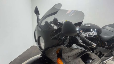 Triumph Daytona 900 1996 ONLY 23K PROJECT CLASSIC BIKE CLEAN AND COMPLETE 885CC 11