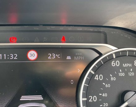 Nissan Qashqai 1.3 Qashqai N-Connecta DiG-T MHEV 5dr 33