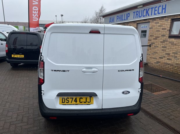 Ford Transit Courier Transit Courier 1.5 EcoBlue Limited Van 6