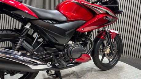 Honda CBF125 CBF125 2013 ONLY 16K 1 FORMER OWNER MOT WARRANTY 125CC 7