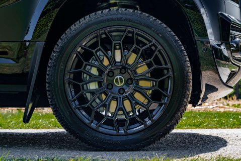 Land Rover Defender D350 X-Dynamic HSE Hardtop 5