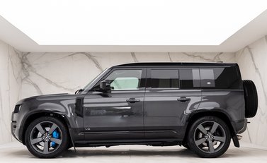 Land Rover Defender 110 V8 2
