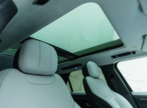 Land Rover Range Rover Sport P550e AUTOBIOGRAPHY 16