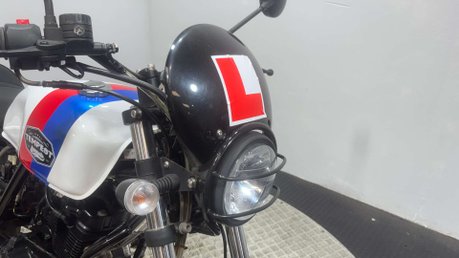 Lexmoto Tempest 2024 2,217 MILES, VERY CLEAN 125cc COMMUTER BIKE 38