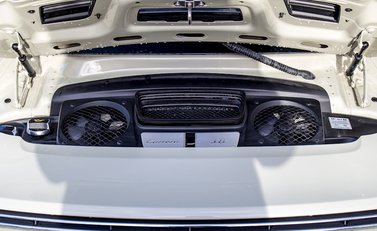 Porsche 911 50th Anniversary Edition 28