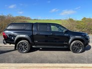 Toyota Hilux Invincible X 4WD 2.8 D-4D Double Cab Pickup - Hardtop Canopy 9
