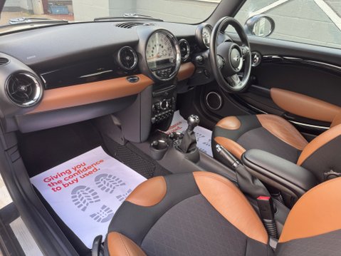 Mini Hatch COOPER 26