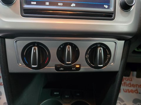 Volkswagen Polo 1.0 TSI BlueMotion Tech BlueMotion Euro 6 (s/s) 5dr 23