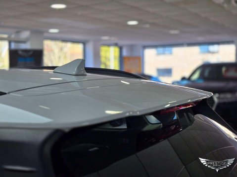 Hyundai KONA 39kWh SE Auto 5dr (10.5kW Charger) 44