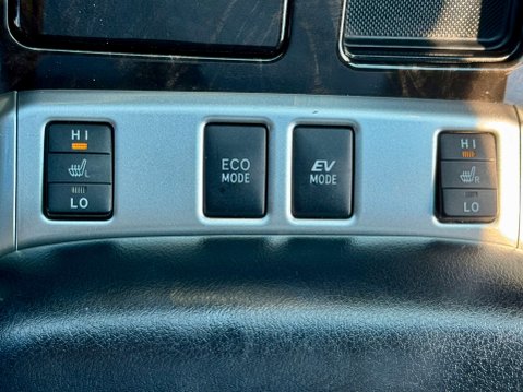 Toyota Vellfire Hybrid ZR G Edition 14