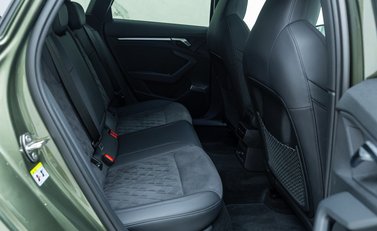 Audi RS3 SPORTBACK VORSPRUNG 18