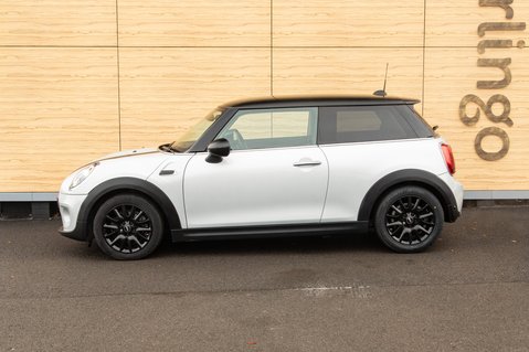 Mini Hatch COOPER CLASSIC 13