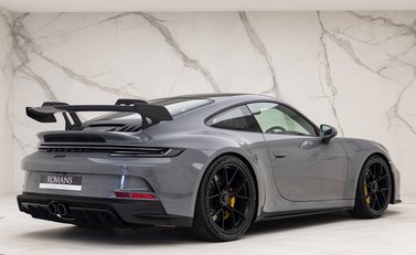 Porsche 911 (992) GT3 7