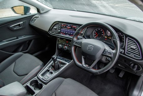 SEAT Leon TSI FR TECHNOLOGY