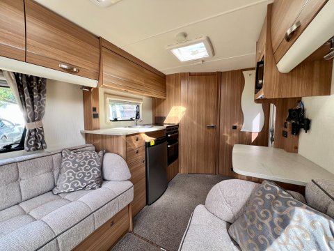 Compass Corona 462  19