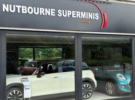 Mini Hatch Cooper 1.5 Petrol Manual Chili 5 dr - DEPOSIT TAKEN 17