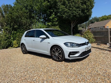 Volkswagen Golf 2.0 TDI R-Line Euro 6 (s/s) 5dr 2