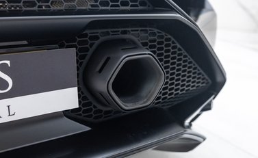 Lamborghini Huracan Tecnica 46