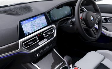 BMW M3 Competition xDrive 16