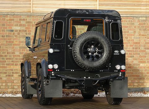 Land Rover 90 Autobiography 19