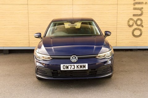 Volkswagen Golf LIFE TSI 5