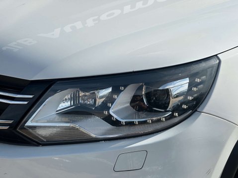 Volkswagen Tiguan 2.0 Tiguan R-Line TDI BlueMotion Technology 4Motion Semi-Auto 4WD 5dr 13