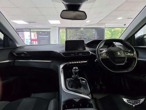 Peugeot 3008 1.2 PureTech Active Euro 6 (s/s) 5dr 82