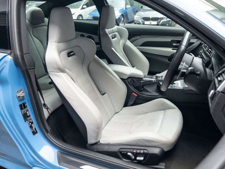 BMW M4 3.0 M4 Competition Edition Package Semi-Auto 2dr 5