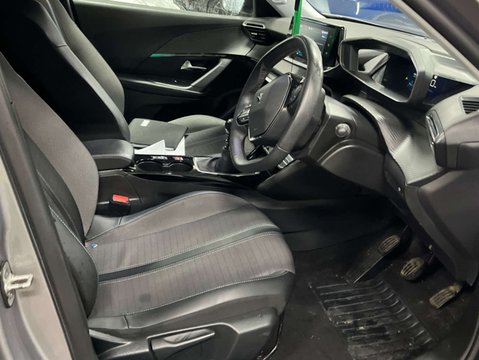 Peugeot 2008 1.2 2008 Allure Premium PureTech S/S 5dr 9