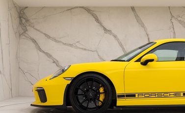 Porsche 911 (991.2) GT3 25