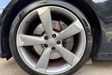 Audi A6 AVANT BI-TDI 313 QUATTRO BLACK EDITION -PAN ROOF -AIR SUSPENSION -TOWBAR  70