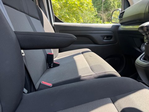 Vauxhall Vivaro 1.5 Turbo D Prime XL Panel Van LWB Euro 6 (s/s) 6dr 39
