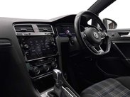 Volkswagen Golf 1.4 Golf GTE Advance Semi-Auto 5dr 2