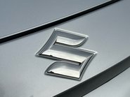 Suzuki Swace MOTION 15