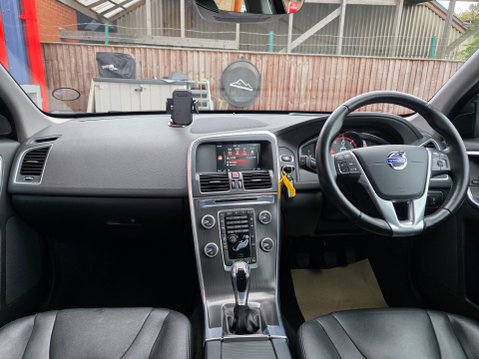 Volvo XC60 D4 SE LUX NAV 12