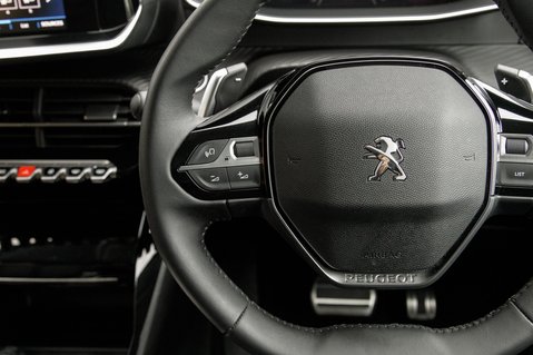Peugeot 208 PURETECH ALLURE PREMIUM PLUS S/S 17